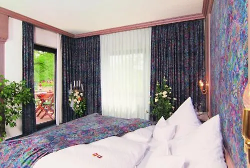 Hotel-restaurant Roter Hahn 3* Rüsselsheim