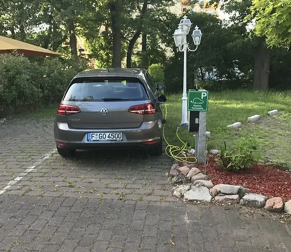 Hotel-restaurant Roter Hahn Hotel Rüsselsheim